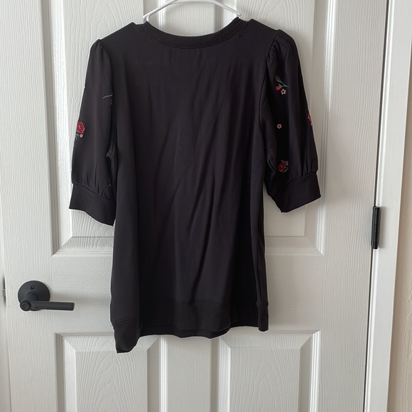 Knox Rose floral embroidered top - Picture 5 of 6